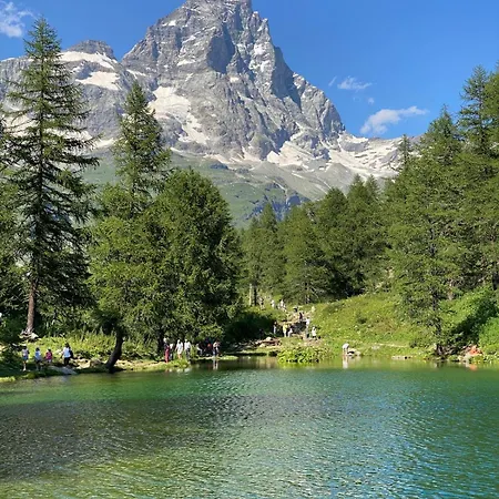 Magnificent Spacious 4 Bedroom Mountain With Villa *