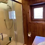 Magnificent Spacious 4 Bedroom Mountain With Spa, Free Ev Plug -in