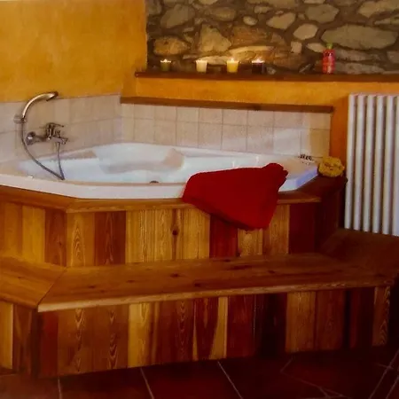 Villa Magnificent Spacious 4 Bedroom Mountain With Antey-Saint-Andre
