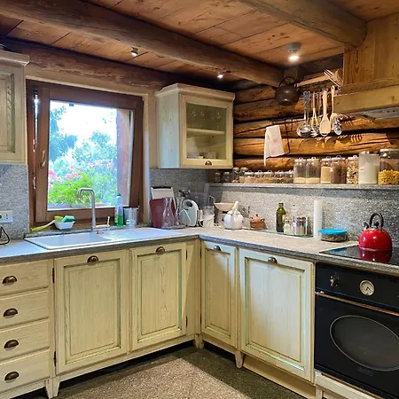 Villa Magnificent Spacious 4 Bedroom Mountain With